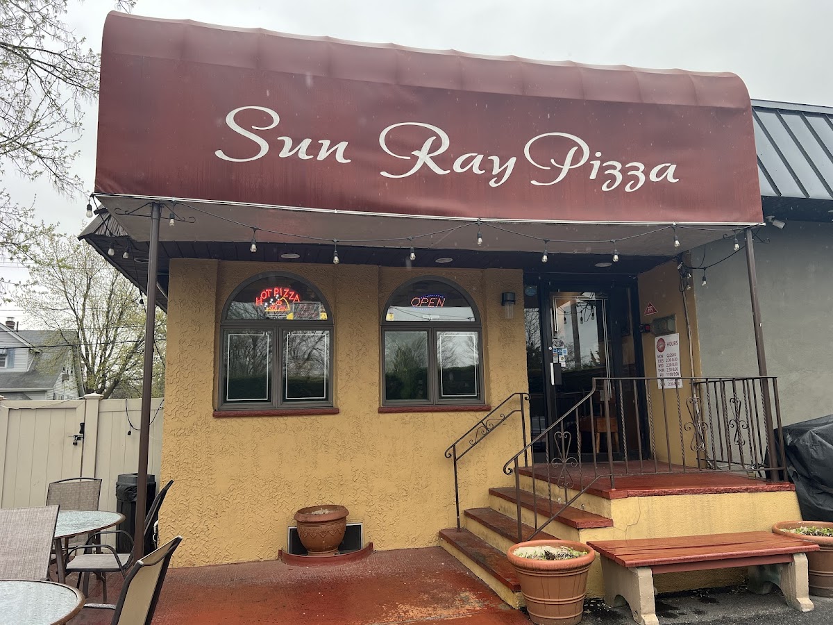Sun-Ray Pizzeria